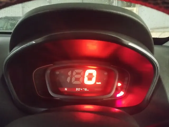 Used Renault Kwid [2015-2019] 1.0 RXT AMT Opt [2016-2019] in Chennai