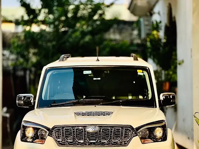 Used 2020 Mahindra Scorpio in Lucknow