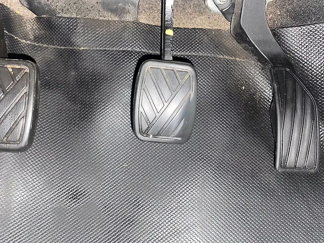 Used Maruti Suzuki Swift [2011-2014] VXi in Hyderabad