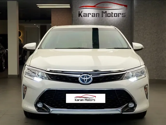 Used 2017 Toyota Camry in Delhi