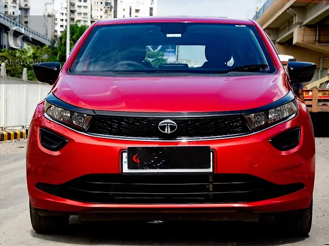 Used 2024 Tata Altroz in Kolkata Used 2024 Tata Altroz in Kolkata