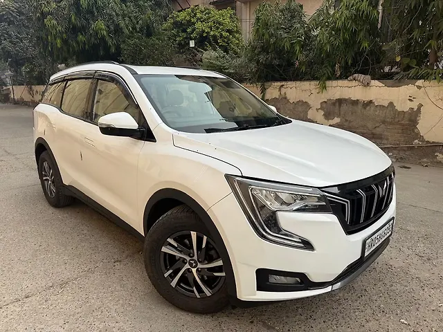 Used Mahindra Old Generation XUV700 AX 5 Petrol MT 7 STR [2021] in Delhi