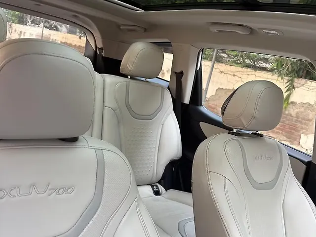 Used Mahindra Old Generation XUV700 AX 5 Petrol MT 7 STR [2021] in Delhi