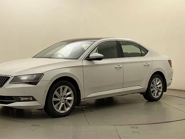 Used 2019 Skoda Superb in Navi Mumbai