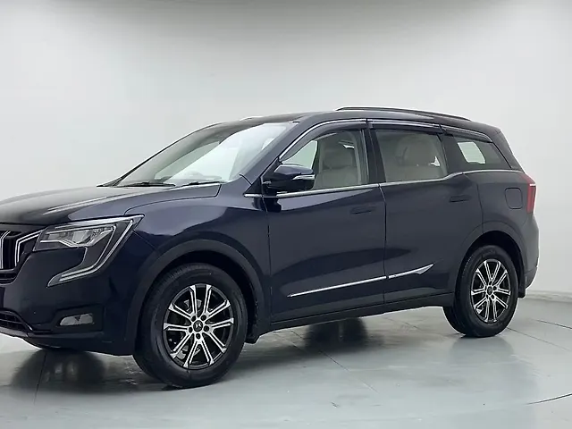 Used 2022 Mahindra XUV700 in Ghaziabad