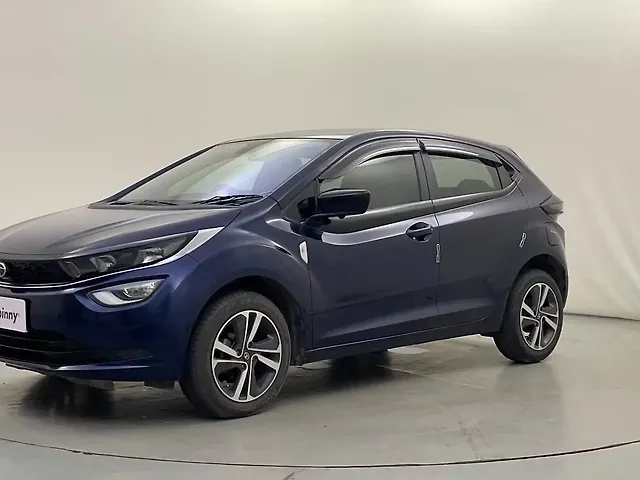 Used 2024 Tata Altroz in Bangalore