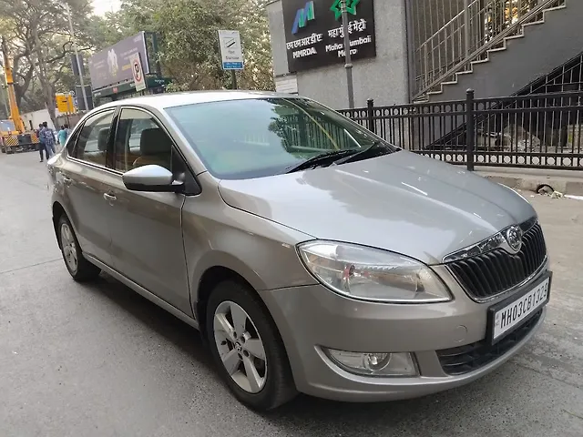 Used Skoda Rapid Ambition 1.5 TDI AT in Mumbai