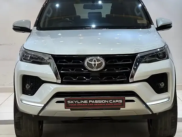 Used 2023 Toyota Fortuner in Bangalore Used 2023 Toyota Fortuner in Bangalore