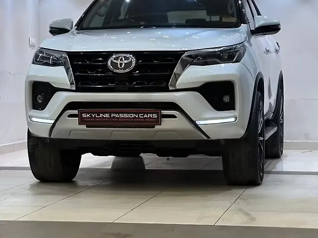Used Toyota Fortuner 4X4 AT 2.8 Diesel in Bangalore