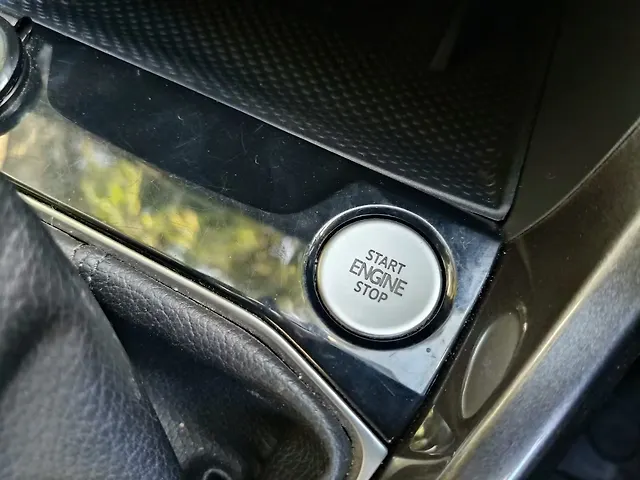 Used Volkswagen Taigun [2021-2023] Topline 1.0 TSI AT in Bangalore