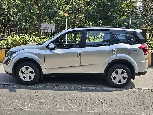 Used Mahindra XUV500 W7 [2018-2020] in Mumbai