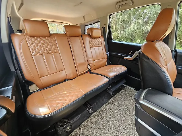 Used Mahindra XUV500 W7 [2018-2020] in Mumbai