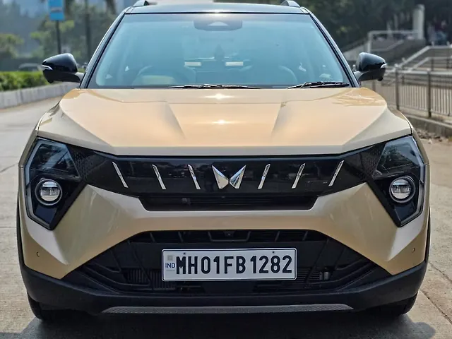 Used 2025 Mahindra XUV300 in Mumbai