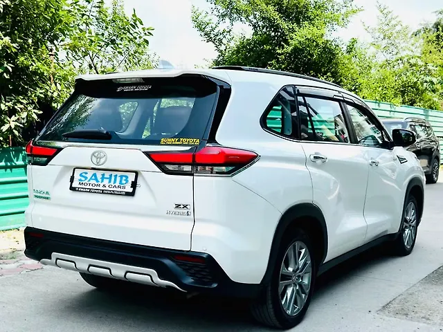 Used Toyota Innova Hycross ZX (O) Hybrid (Electric + Petrol) Automatic (e-CVT) 7 STR in Agra Used Toyota Innova Hycross ZX (O) Hybrid (Electric + Petrol) Automatic (e-CVT) 7 STR in Agra