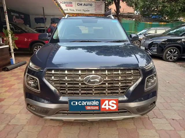 Used 2021 Hyundai Venue in Mumbai
