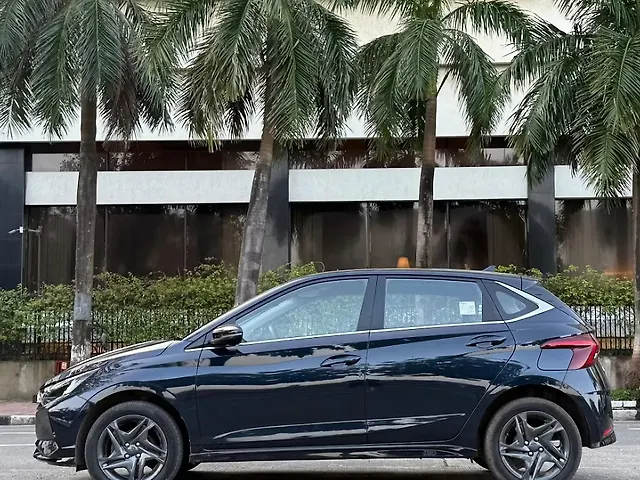 Used Hyundai i20 [2020-2023] Sportz 1.2 IVT [2020-2023] in Mumbai