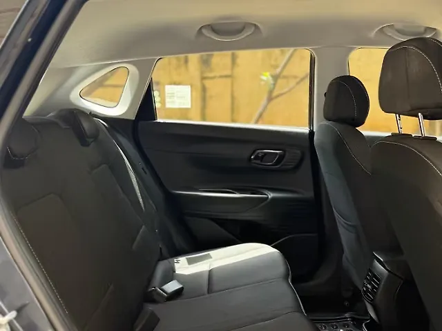 Used Hyundai i20 [2020-2023] Sportz 1.2 IVT [2020-2023] in Mumbai