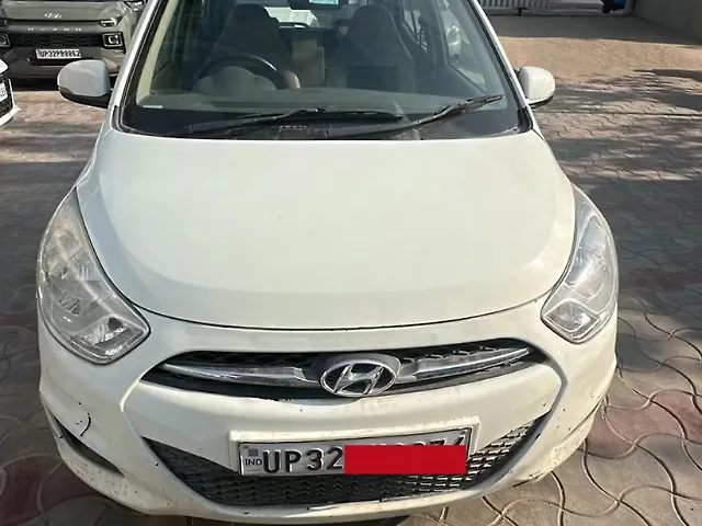 Used 2011 Hyundai i10 in Lucknow