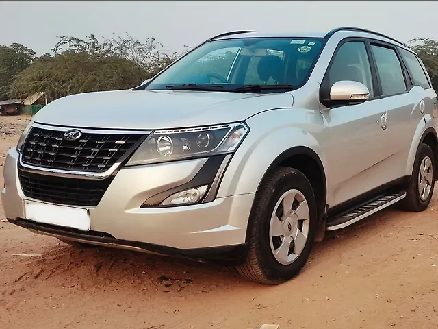 Used Mahindra XUV500 W7 [2018-2020] in Agra