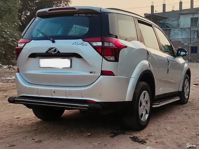 Used Mahindra XUV500 W7 [2018-2020] in Agra
