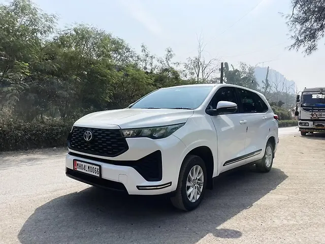 Used 2023 Toyota Innova Hycross in Mumbai Used 2023 Toyota Innova Hycross in Mumbai