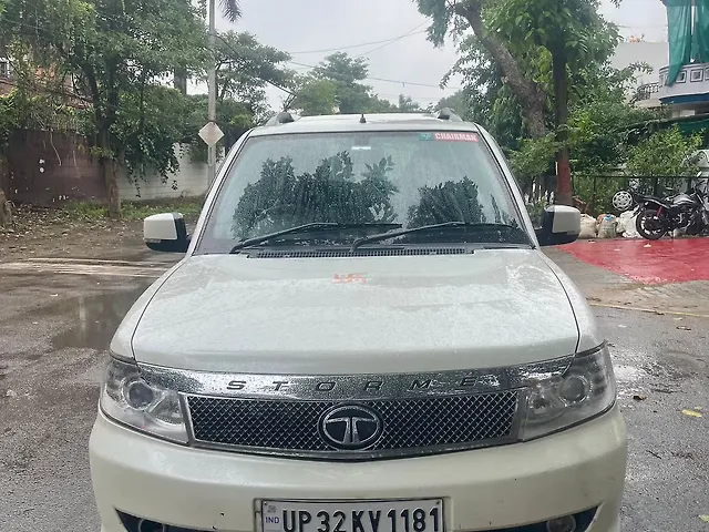 Used 2019 Tata Safari in Lucknow