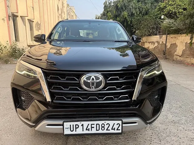 Used 2022 Toyota Fortuner in Delhi
