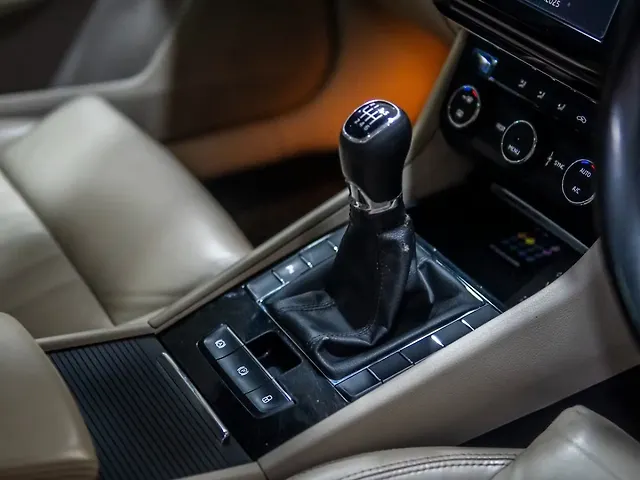 Used Skoda Superb [2014-2016] Style TSI MT in Delhi