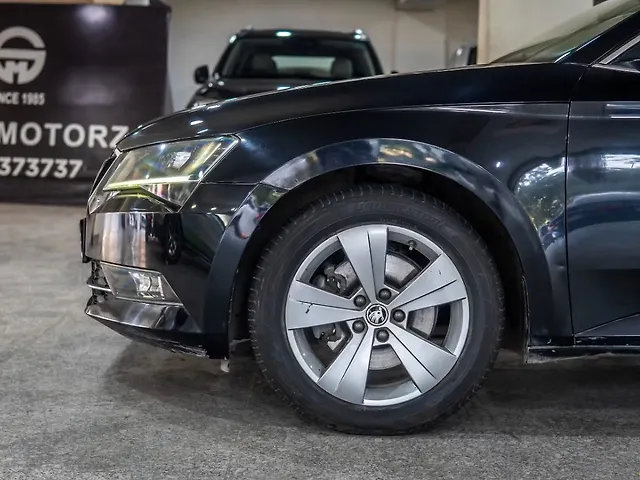 Used Skoda Superb [2014-2016] Style TSI MT in Delhi