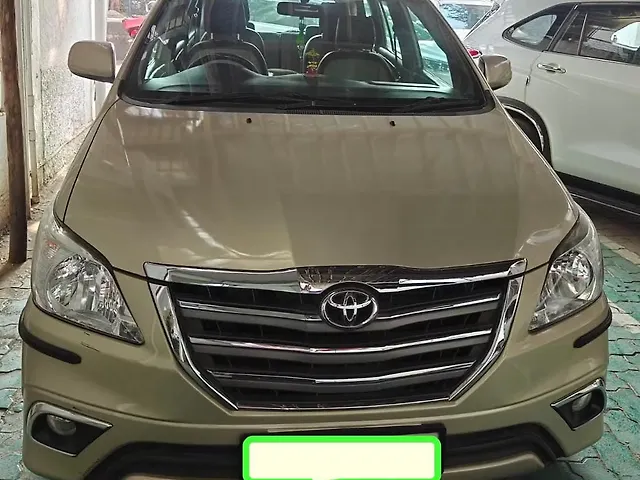 Used 2015 Toyota Innova in Mumbai
