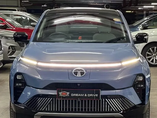 Used 2025 Tata Curvv EV in Mumbai