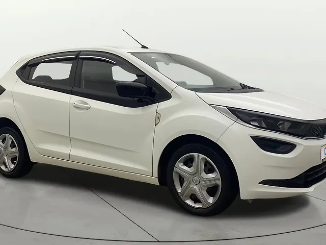 Used 2021 Tata Altroz in Bangalore