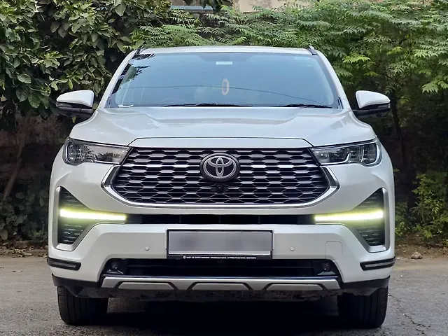 Used 2024 Toyota Innova Hycross in Delhi