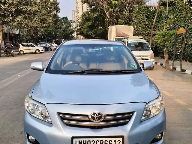 Used 2011 Toyota Corolla Altis in Mumbai