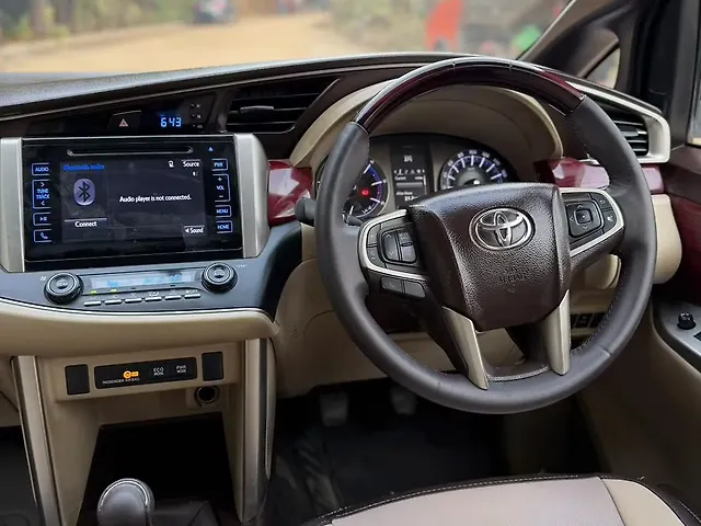 Used Toyota Innova Crysta [2016-2020] 2.4 V Diesel in Mumbai