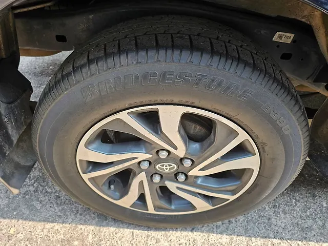 Used Toyota Innova Crysta [2016-2020] 2.4 GX 8 STR [2016-2020] in Mumbai