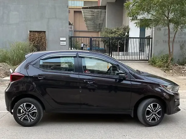 Used Tata Tiago XT CNG [2022-2023] in Pune
