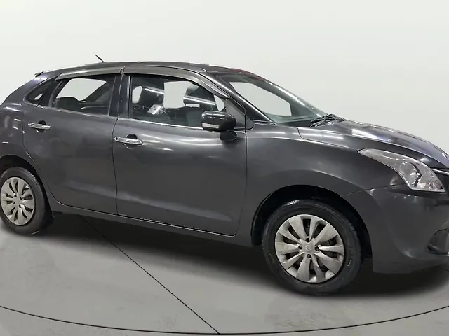 Used 2017 Maruti Suzuki Baleno in Noida