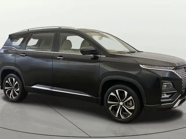 Used 2023 MG Hector in Delhi