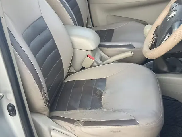 Used Toyota Innova [2013-2014] 2.5 EV PS 8 STR BS-IV in Mumbai