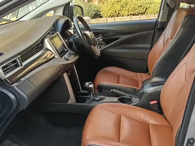 Used Toyota Innova Crysta [2016-2020] 2.8 ZX AT 7 STR [2016-2020] in Mumbai