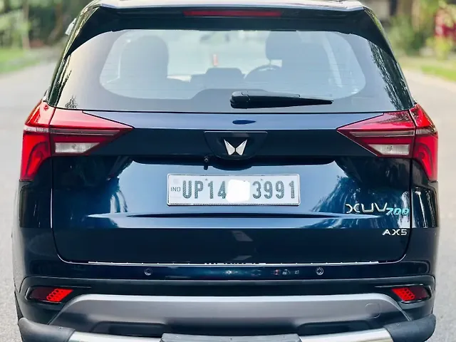 Used Mahindra Old Generation XUV700 AX 5 Petrol MT 5 STR [2021] in Delhi