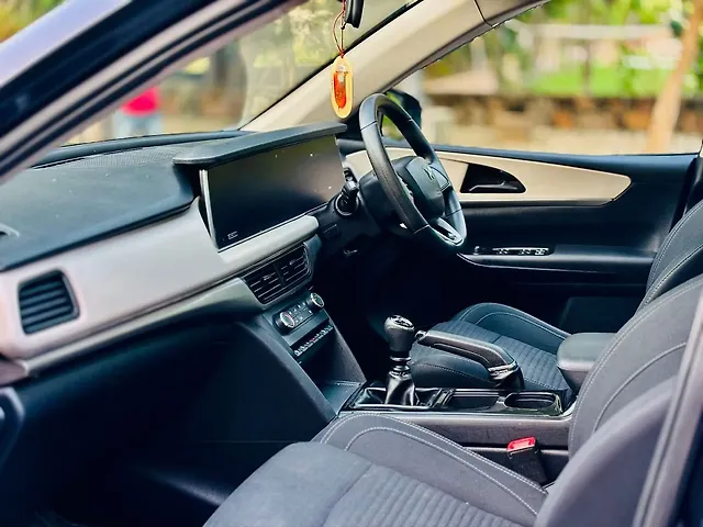 Used Mahindra Old Generation XUV700 AX 5 Petrol MT 5 STR [2021] in Delhi