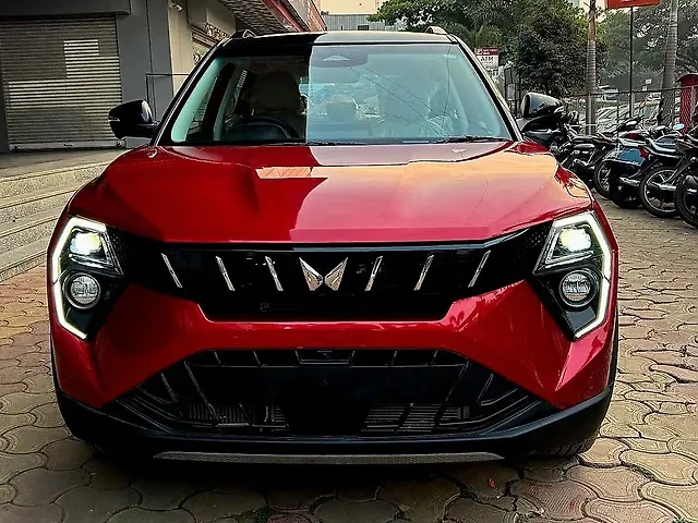 Used 2025 Mahindra XUV300 in Pune