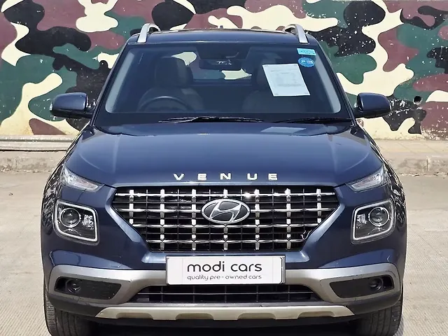 Used 2019 Hyundai Venue in Mumbai