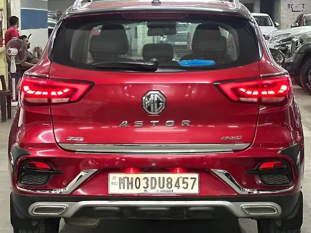 Used MG Astor Savvy 1.5 CVT S Red [2021-2023] in Mumbai