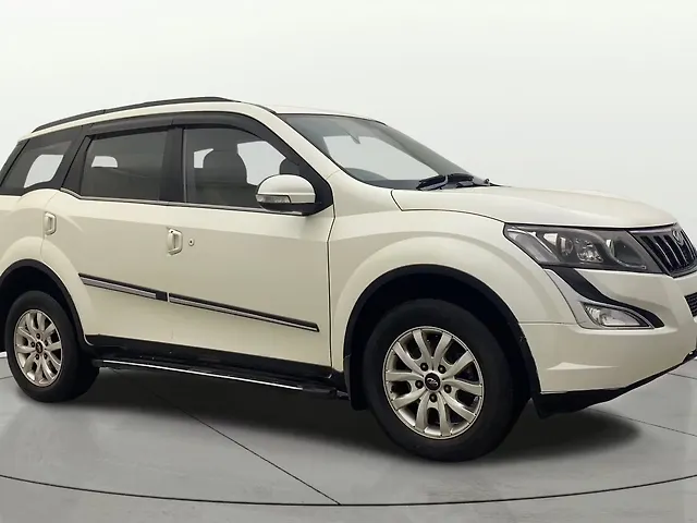 Used 2017 Mahindra XUV500 in Bangalore
