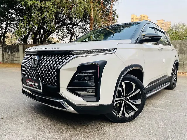 Used MG Hector [2023-2025] Savvy Pro 1.5 Turbo Petrol CVT [2023] in Mumbai