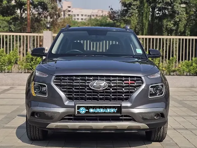 Used 2020 Hyundai Venue in Surat