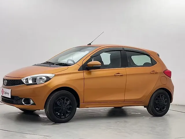 Used 2016 Tata Tiago in Pune